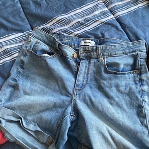 Light wash Shorts